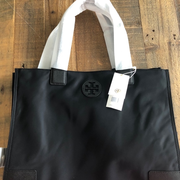NWT TORY BURCH BLACK ELLA NYLON PACKABLE TOTE - Picture 4 of 8
